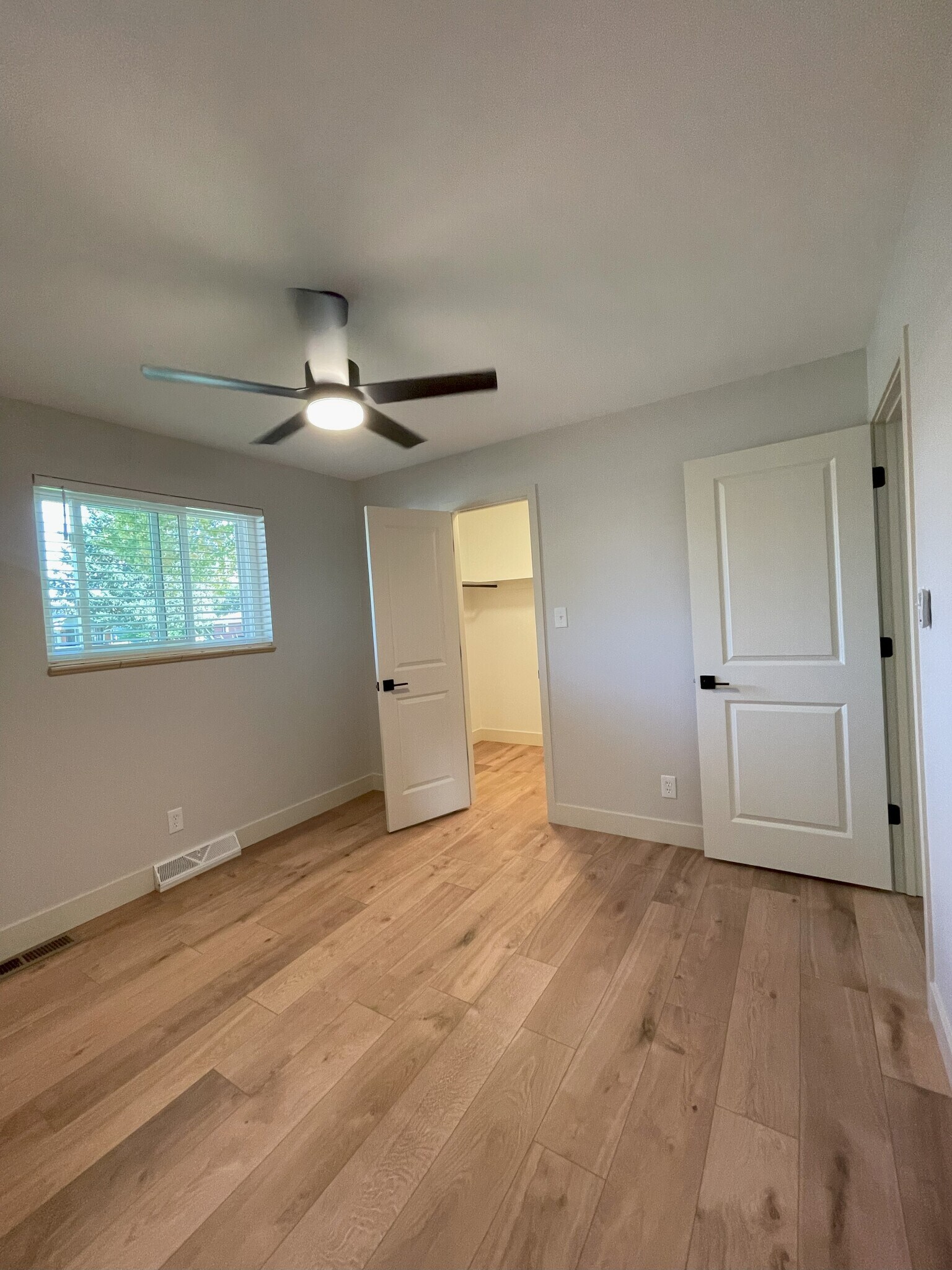 Master Bedroom - 4665 Field St
