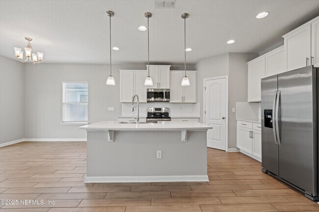 Building Photo - 8047 Arctic Fox Rd