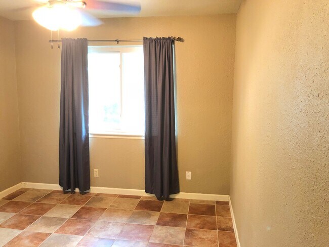 Building Photo - 4910 Babson St