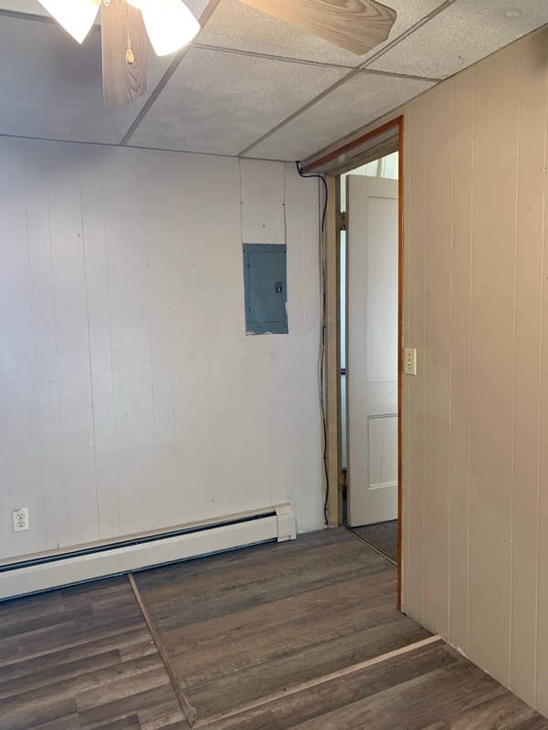 Building Photo - 10 Adams St