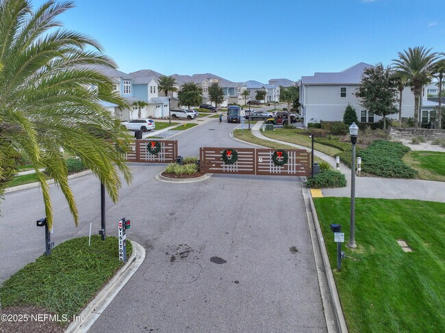 Building Photo - 492 Rum Runner Wy