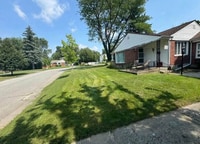 Building Photo - 126 Jasper Dr