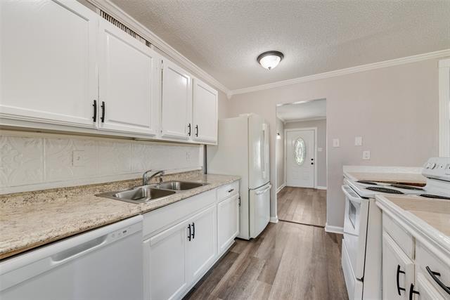 Building Photo - 417 Green Canyon Dr