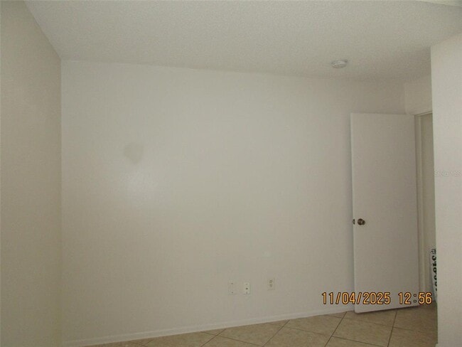 Building Photo - 13210 Meadowfield Dr