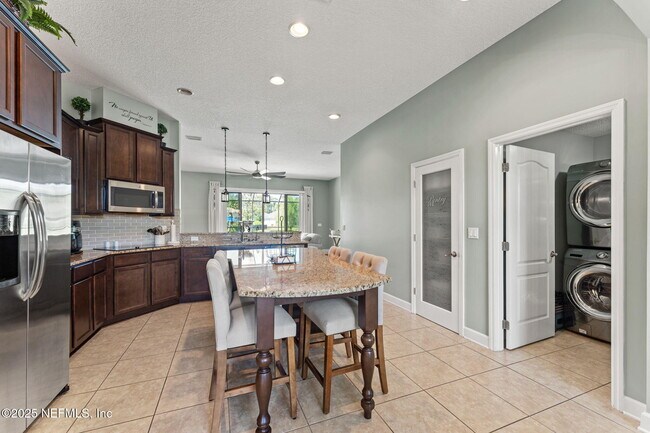 Building Photo - 33114 Prairie Parke Pl