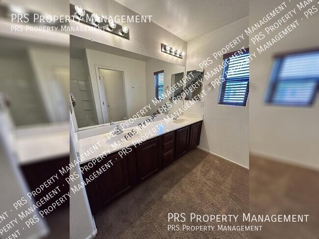 Building Photo - 2794 S Anderson Ln