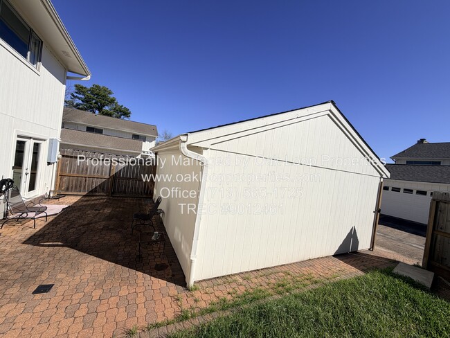 Building Photo - 3021 Teague Rd