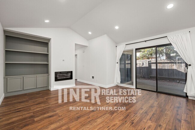Building Photo - 7586 Waterwillow Dr