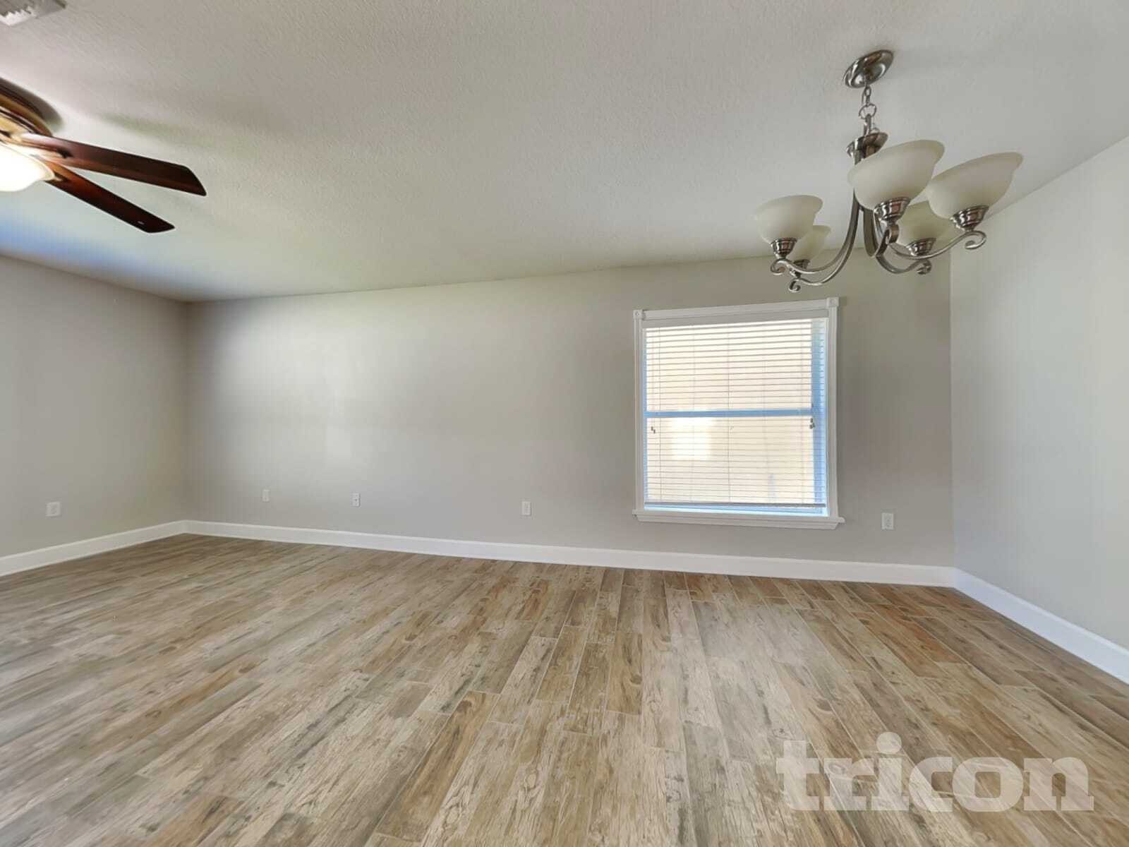 Building Photo - 15518 Telford Spring Dr