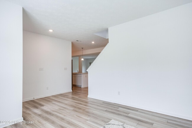 Building Photo - 17010 Meander Way