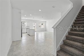 Building Photo - 323 Nine Iron Dr