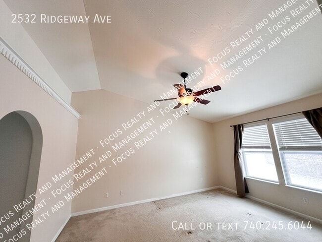 Building Photo - 2532 Ridgeway Ave