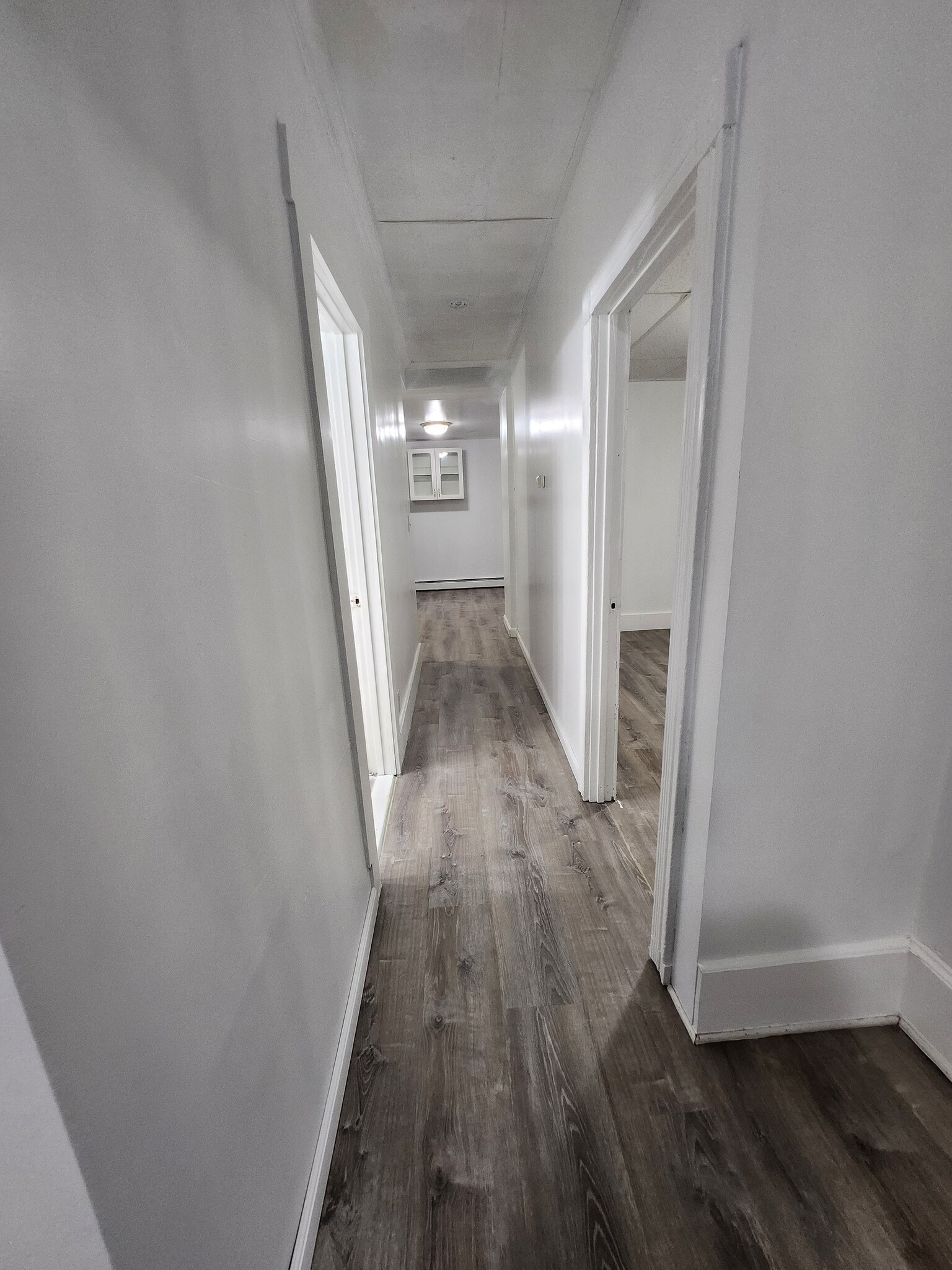 Aisle - 84 Salem St