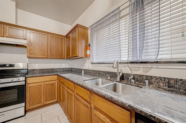 Building Photo - 9514 Sedge Wren Ct