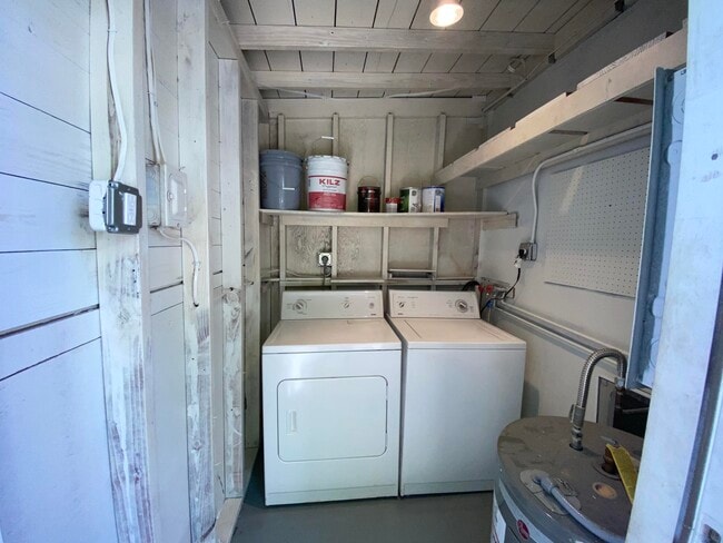 Building Photo - 110 Old Spanish Trail