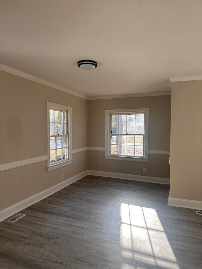 Building Photo - RENTAL HOME 3BD/2BTH