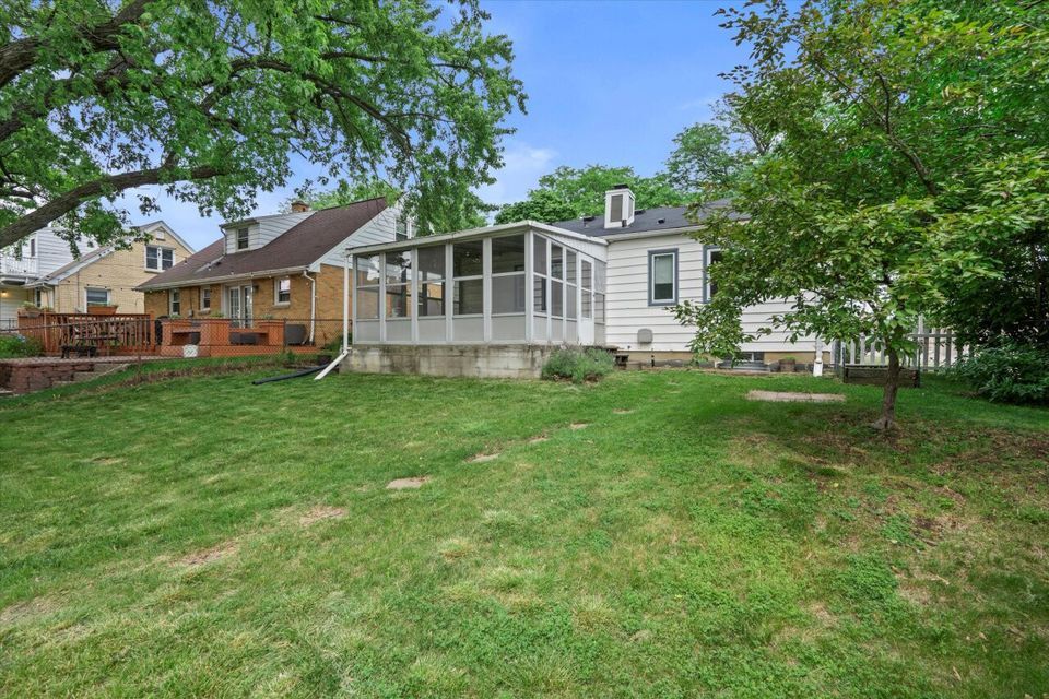 Building Photo - 3121 N 93rd St