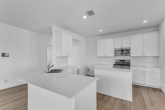 Building Photo - 1550 Gentle Night Dr