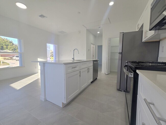 Building Photo - Brand New Construction-One bedroom + One bathroom-SW Lehigh ACres