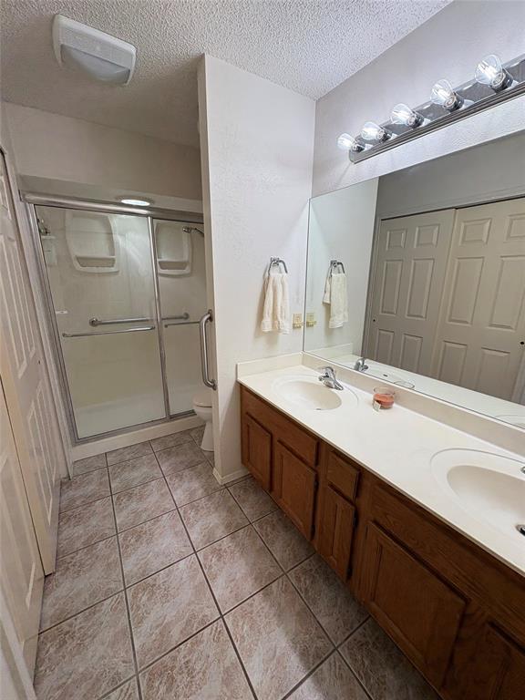 Building Photo - 1005 Wessex Way