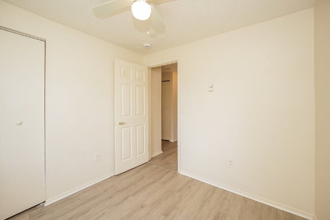 Building Photo - 1319 Fillmore Cir