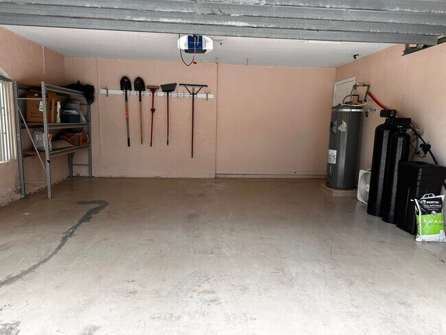 Building Photo - 13576 48th Ct N