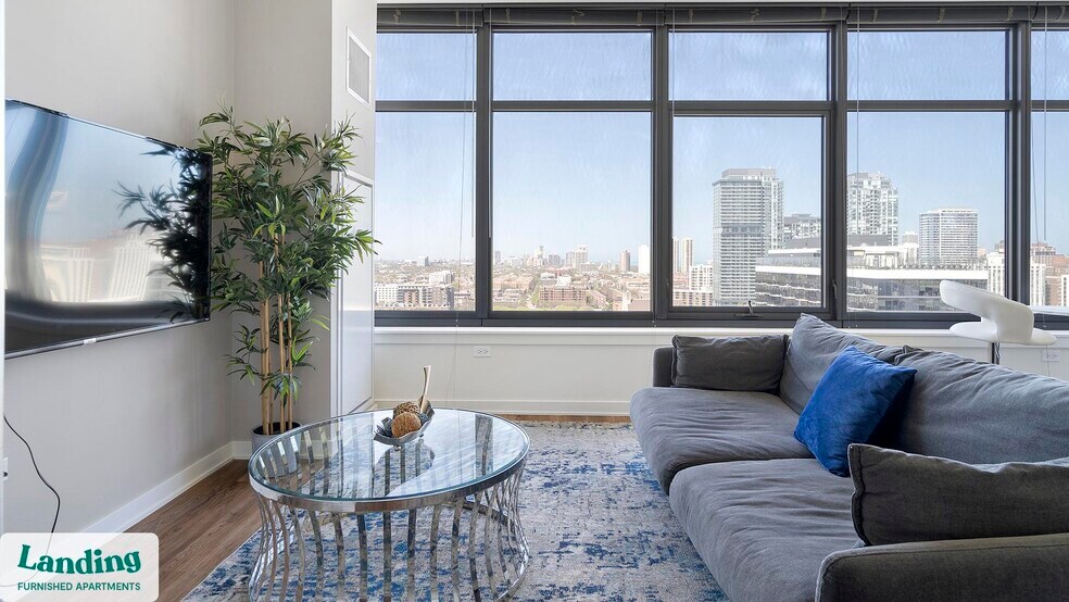 Building Photo - 347 W Chestnut St