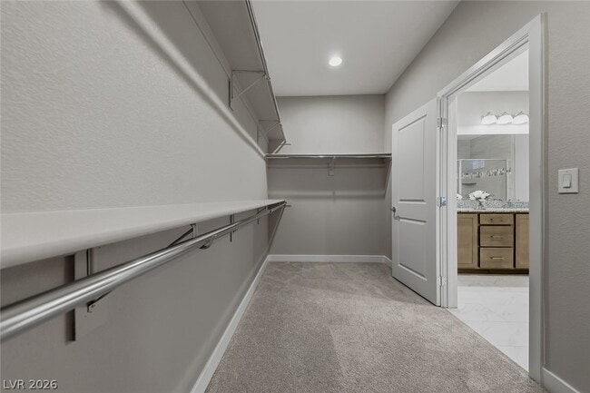 Building Photo - 11 Flora Sagio Ave