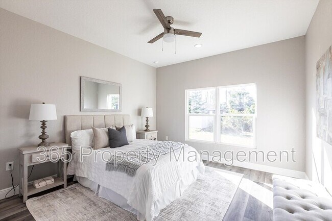 Building Photo - 5534 Fairlane Dr
