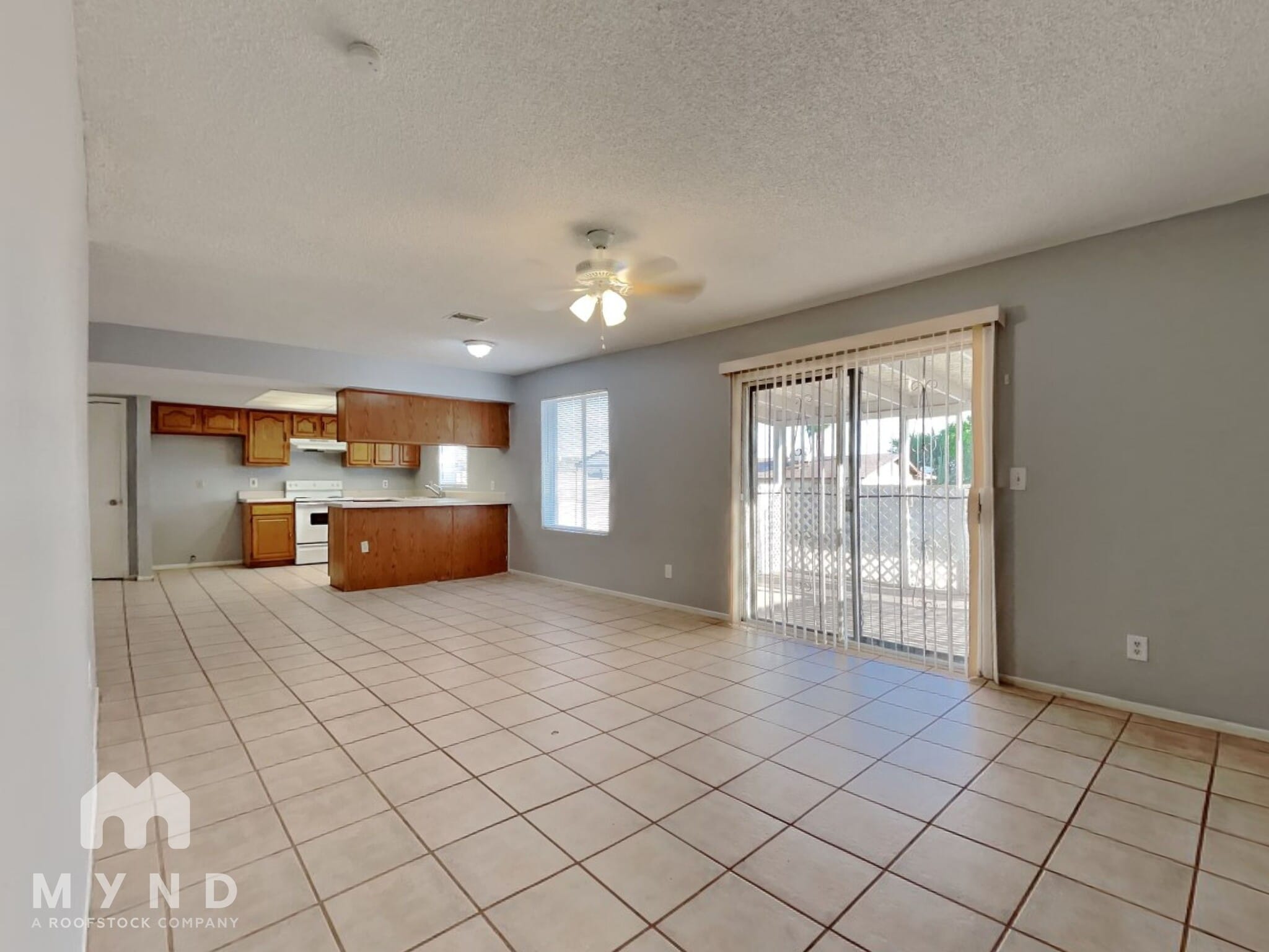 Building Photo - 1916 E Ardmore Dr