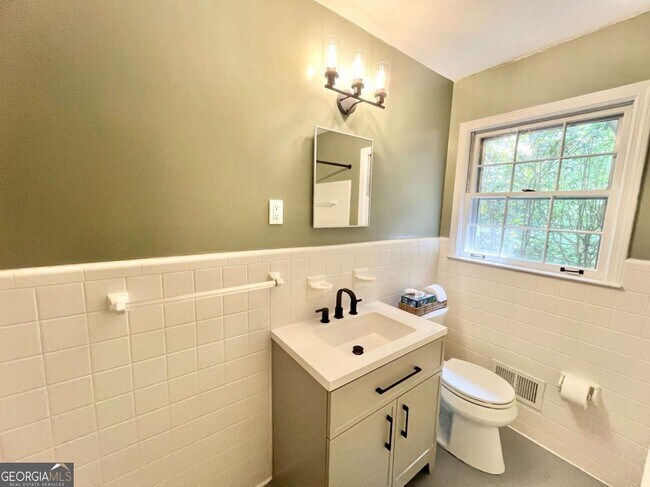 Building Photo - 3154 Barkside Ct