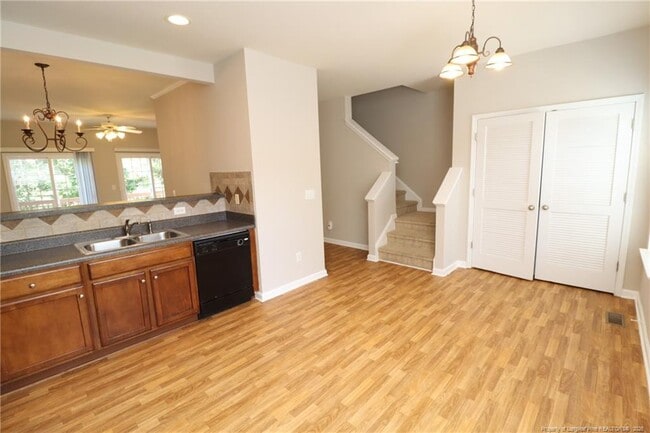 Building Photo - 236 Linden Park Ln