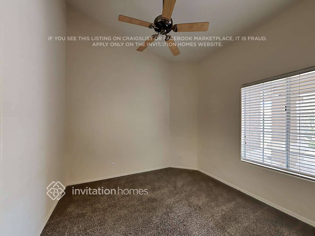 Building Photo - 16140 E Glendora Dr