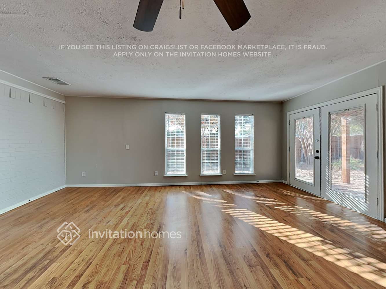 Building Photo - 1301 Clearview Dr