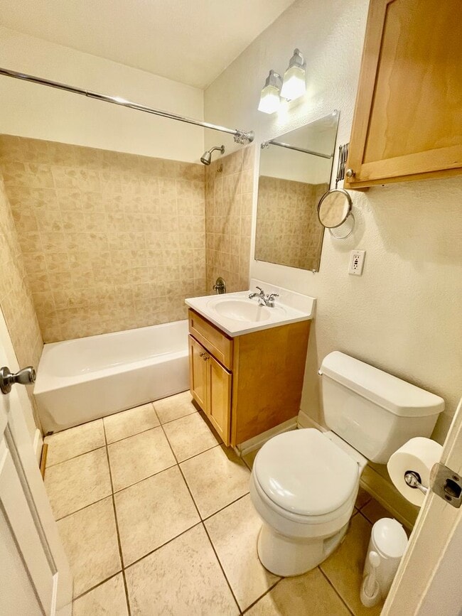 Building Photo - Ground Floor- St. John's One Bedroom One B...
