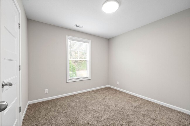 Building Photo - Newly Built Home in Fletcher's Bend Subdiv...