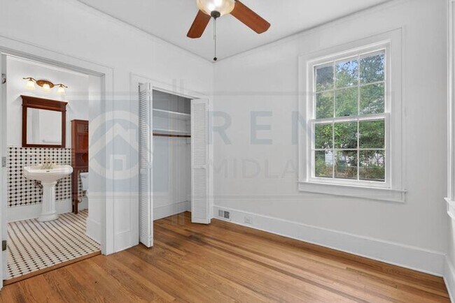 Building Photo - Find Your Home in Cayce