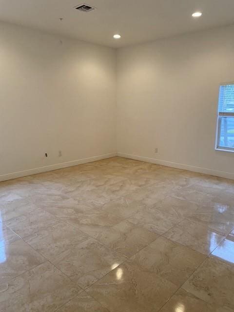 Building Photo - 701 SW 10th Dr