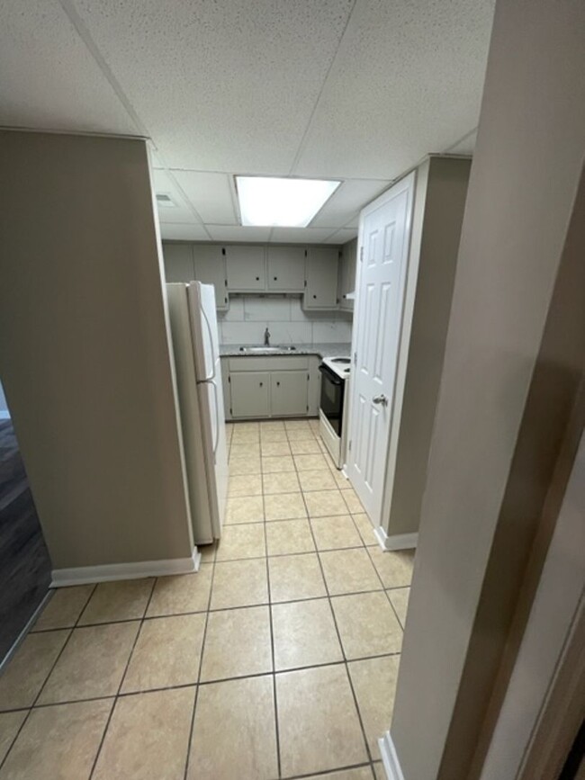 Primary Photo - City of Maryville 37803 - 2 bedroom, 1 bat...