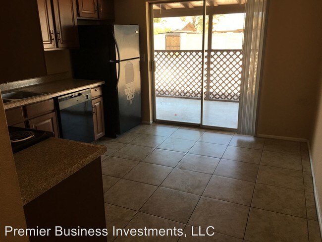Building Photo - 3 br, 1 bath House - 2048 W Butler Drive