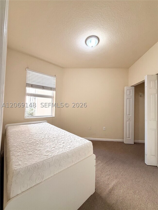 Building Photo - 11603 NW 89th St