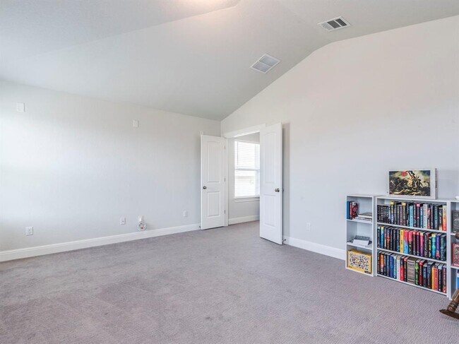 Building Photo - 142 Mount Locke Rd