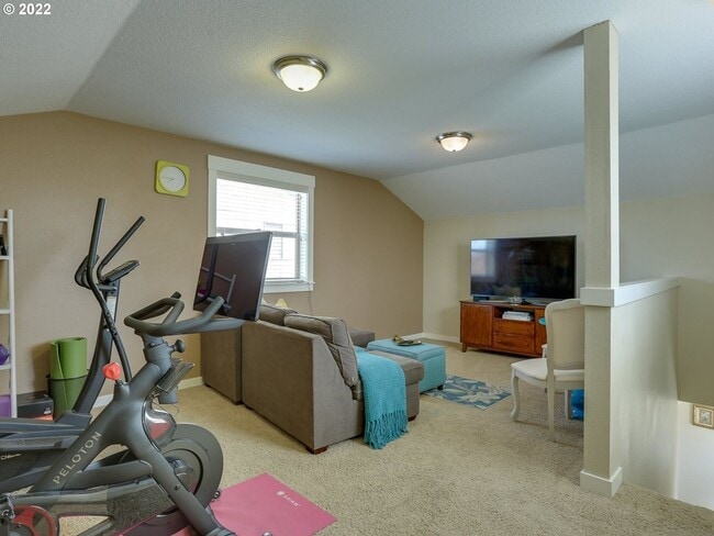 Building Photo - 11464 SW 96th Ave