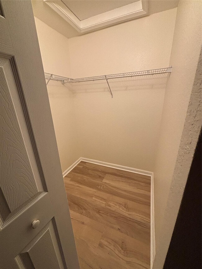 Building Photo - 4632 Danson Way