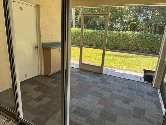 Building Photo - 7779 Jewel Ln