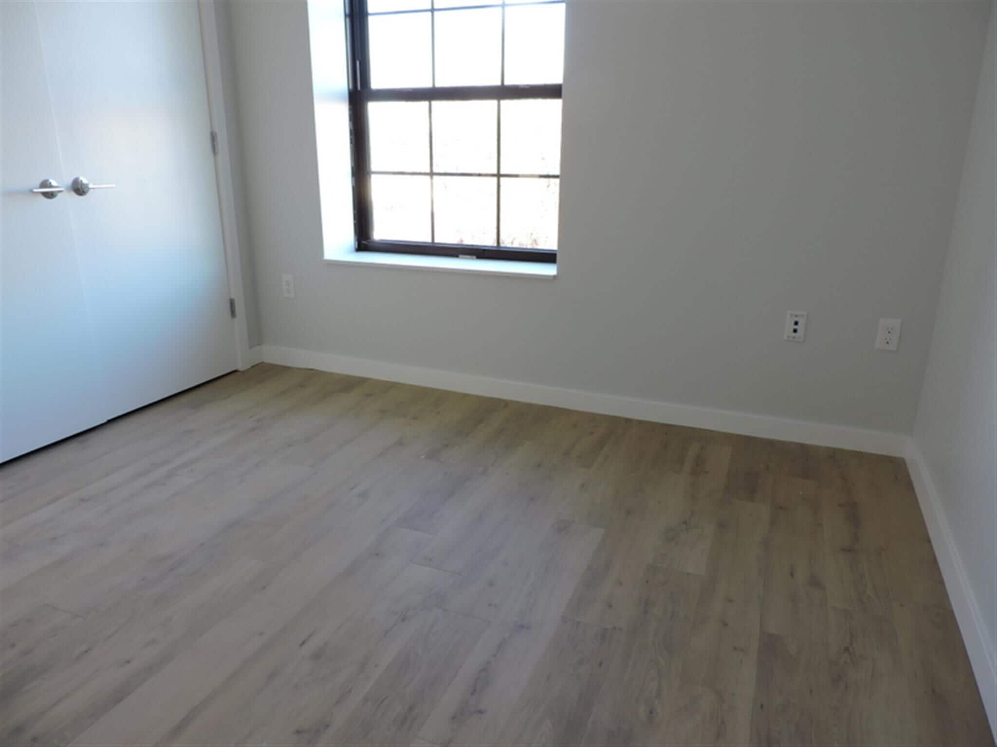 Building Photo - 9 Soden St