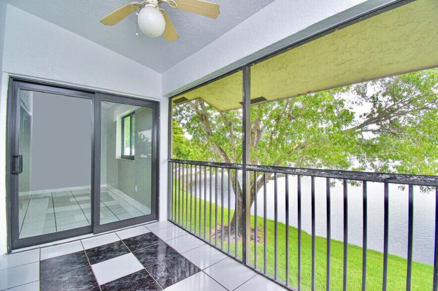 Building Photo - 3100 NW 46th St