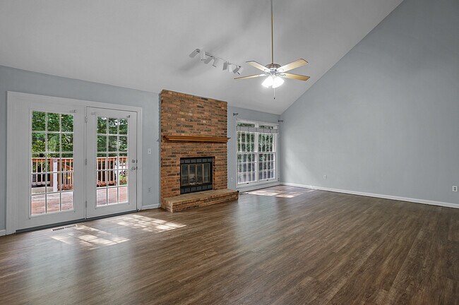 Building Photo - 1425 Lantz Ct