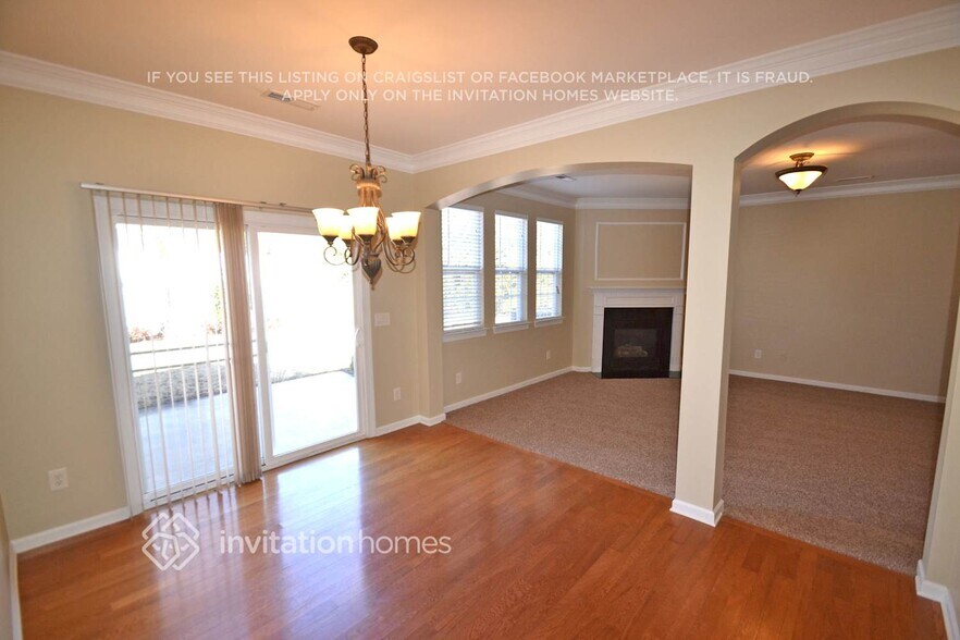 Building Photo - 5722 Cactus Valley Rd