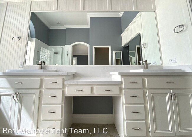 Building Photo - 4 br, 3 bath House - 3767 RUSKIN STREET